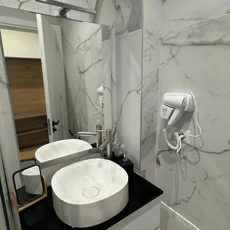 Aparthotel Brianza 4*