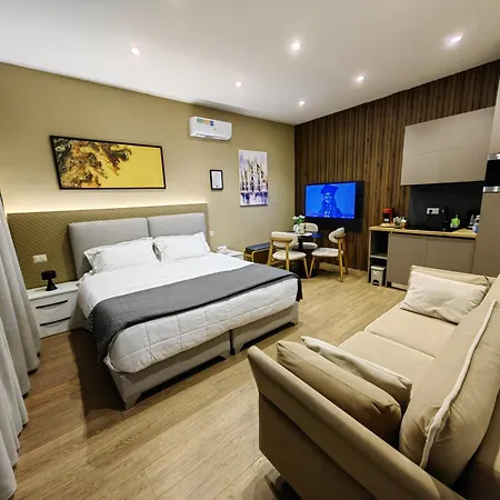 Aparthotel Brianza 4*