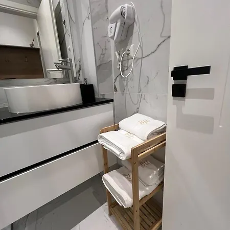 Brianza Aparthotel
