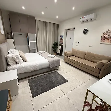 Aparthotel Brianza 4*